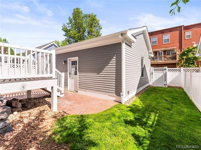 7899 E 28th Place