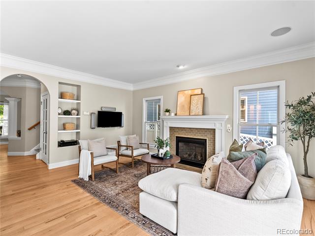 7899 E 28th Place