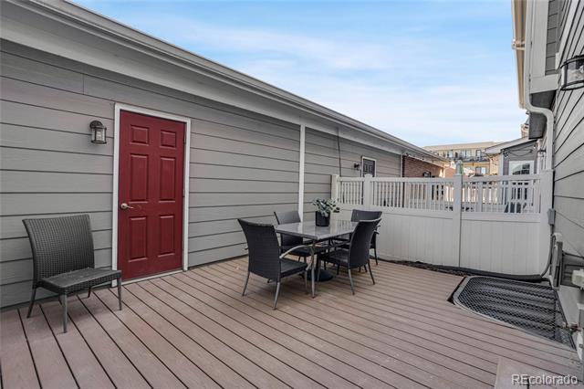 4305 W 118th Place