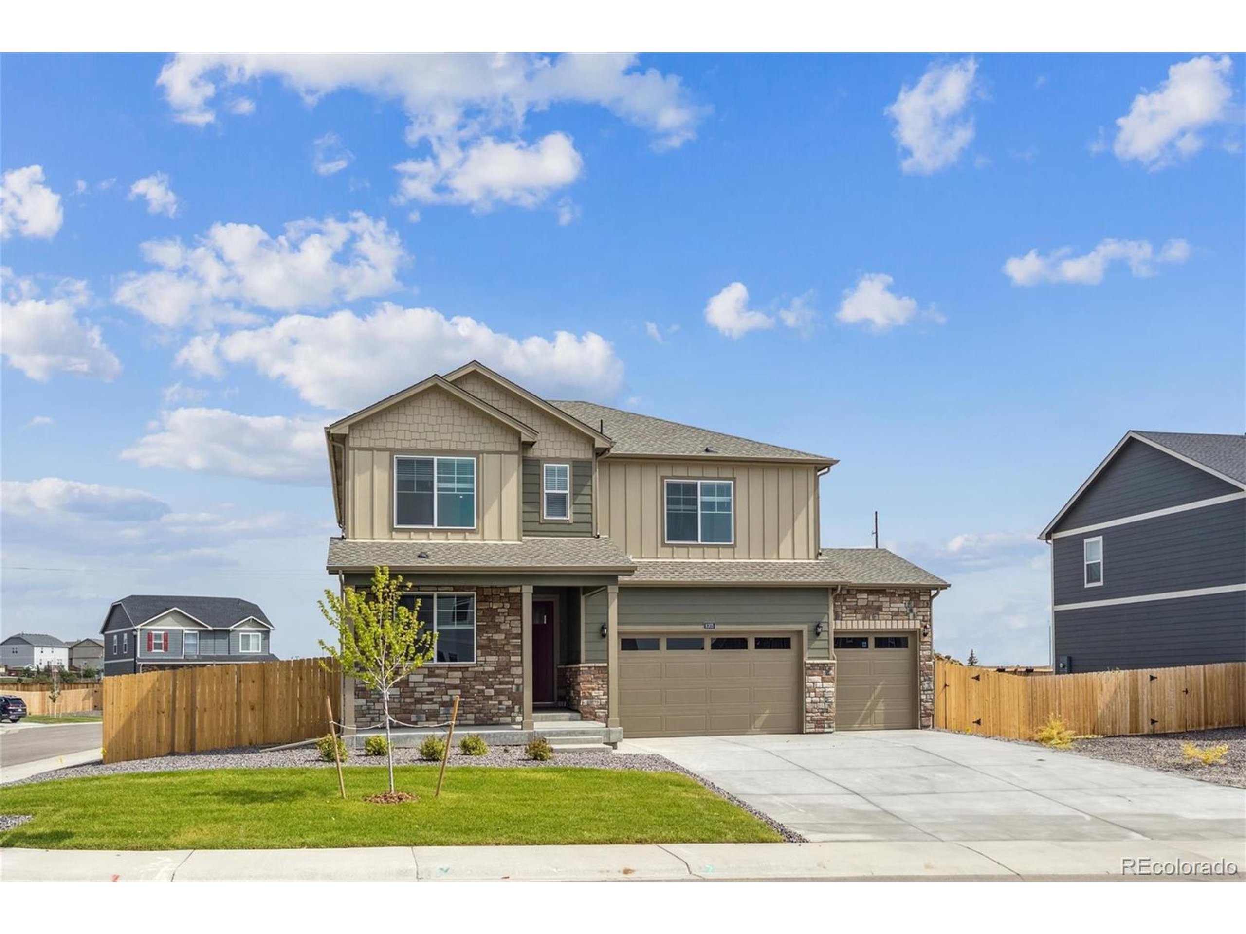 1738 Floating Leaf Dr Fort Collins