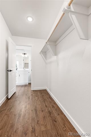 385 Walsh Street