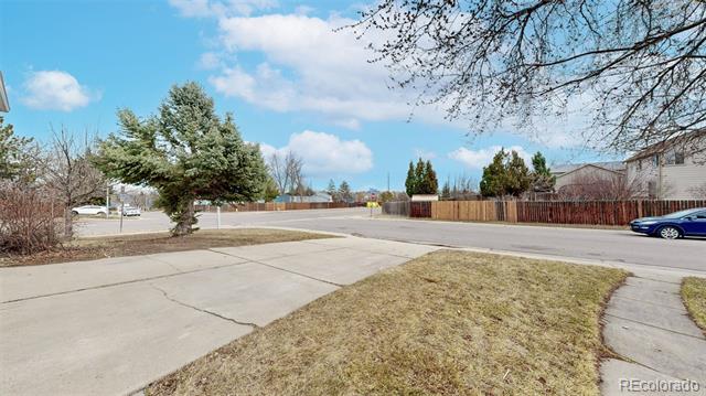 20091 E Bellewood Drive