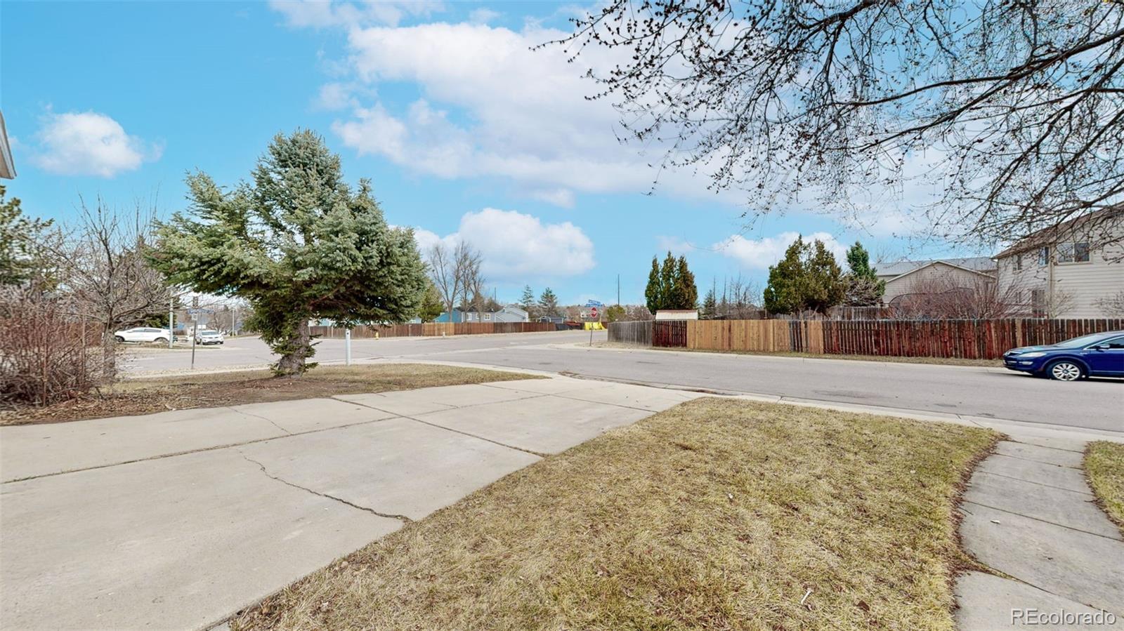 20091 E Bellewood Drive