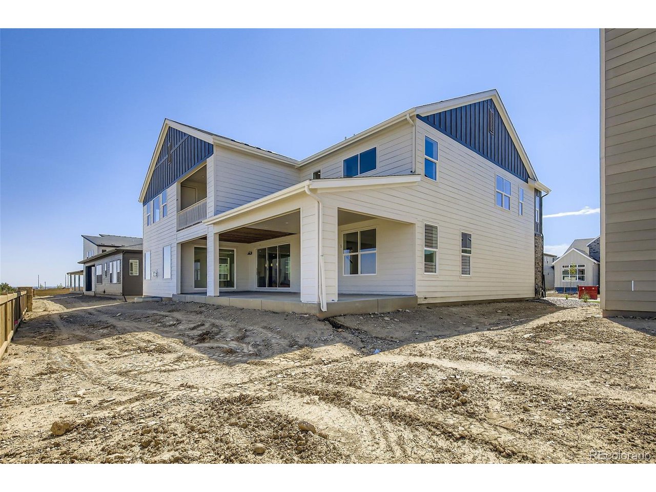 3136 Westcliff Dr