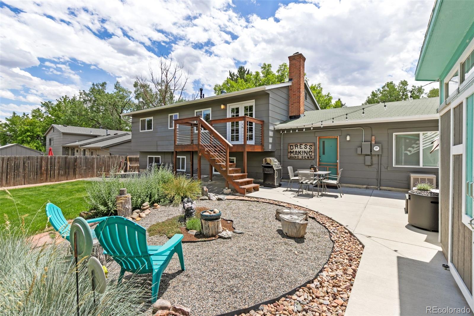 211 Lucerne Way