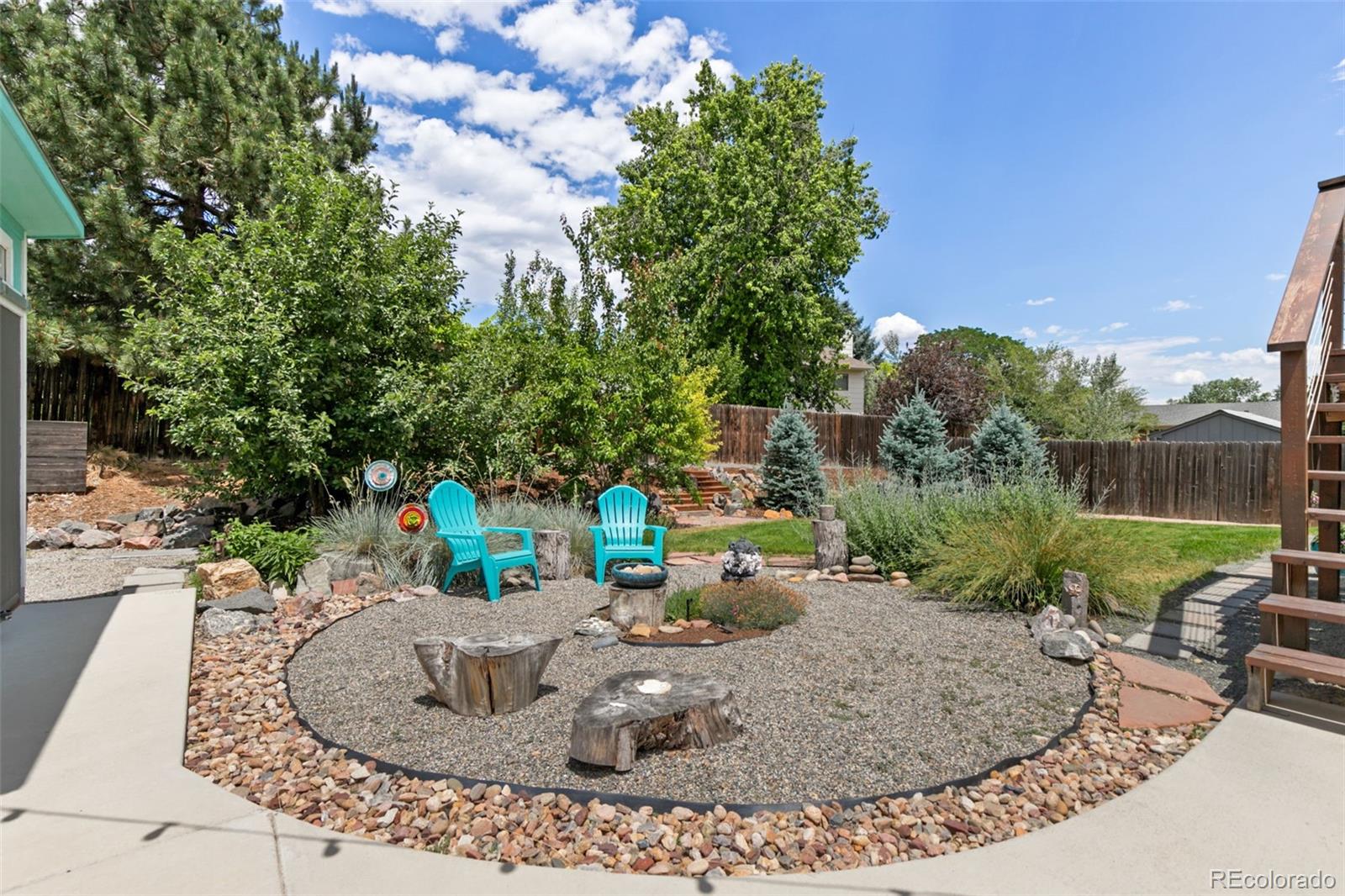211 Lucerne Way