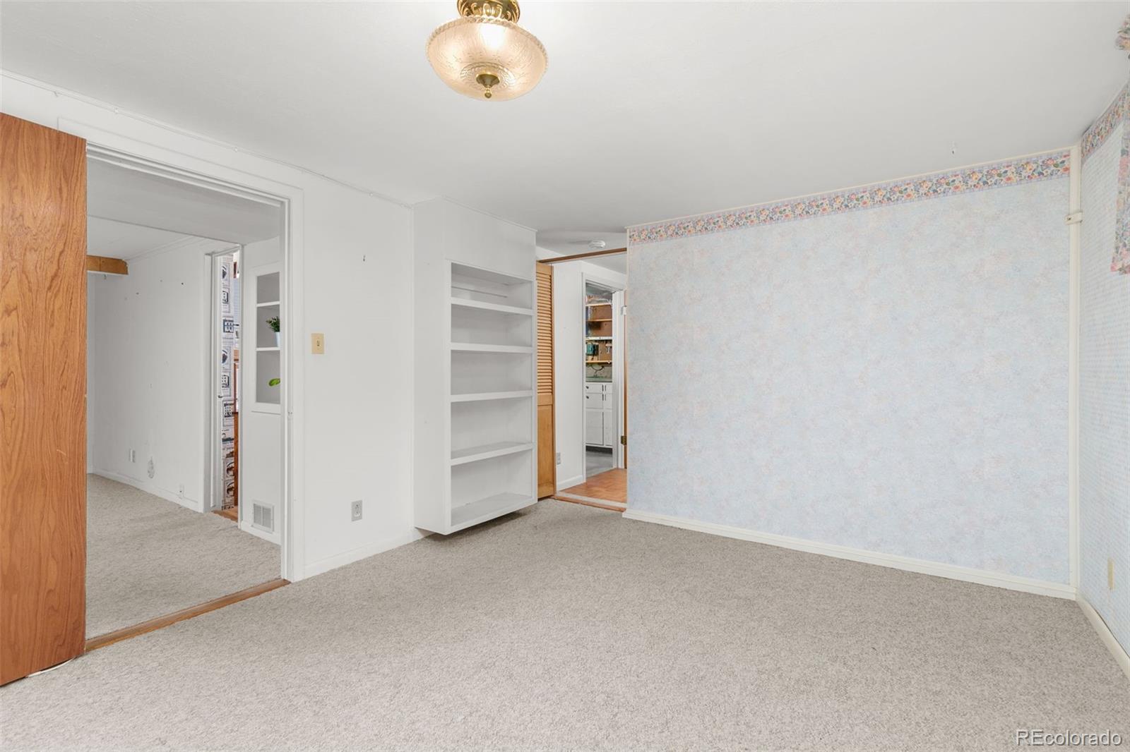 121 Ash Avenue
