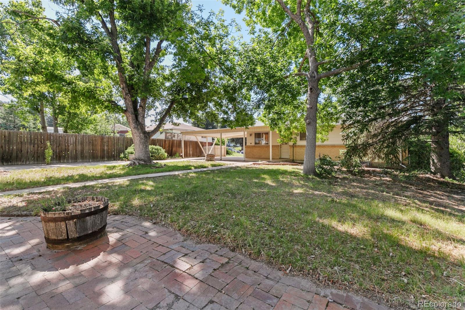 121 Ash Avenue