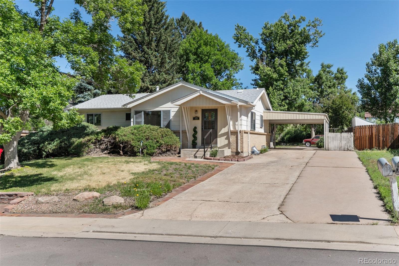 121 Ash Avenue