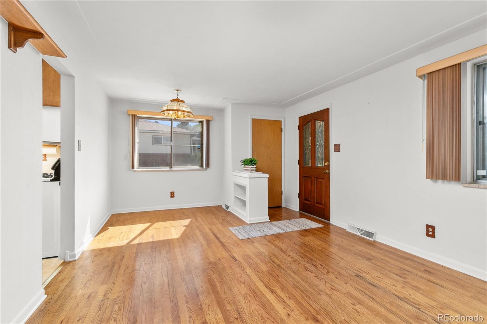 121 Ash Avenue