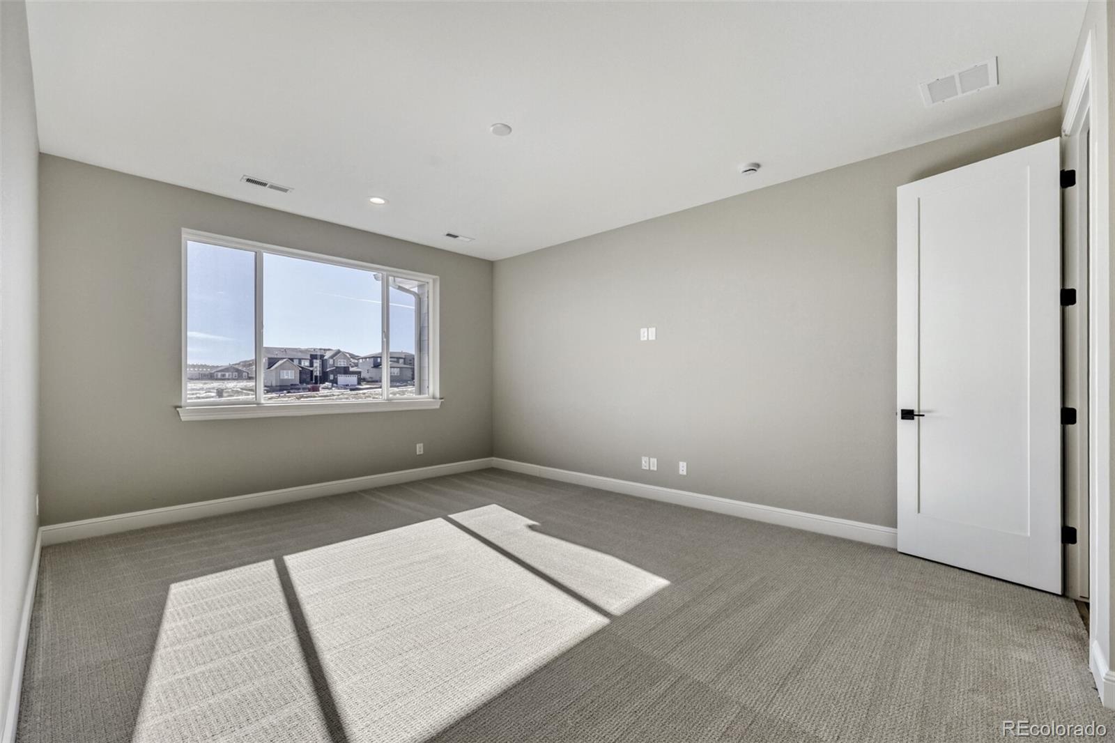 5990 Hickory Oaks Trail