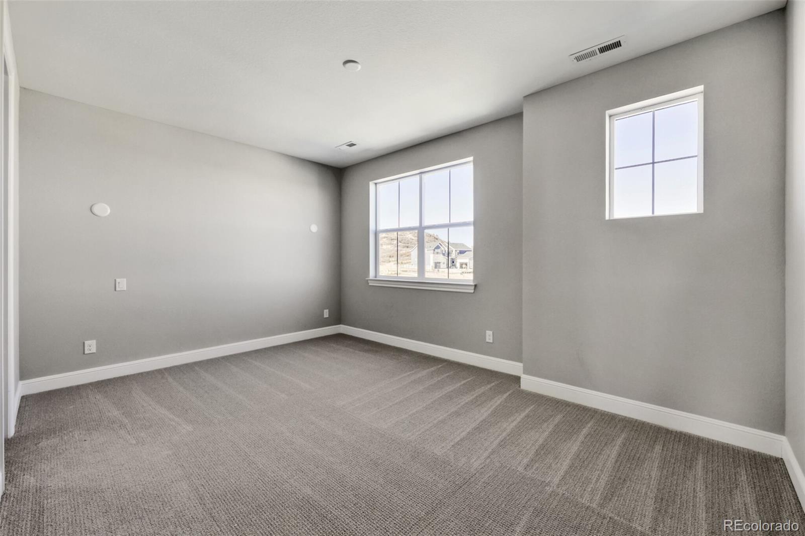 5990 Hickory Oaks Trail