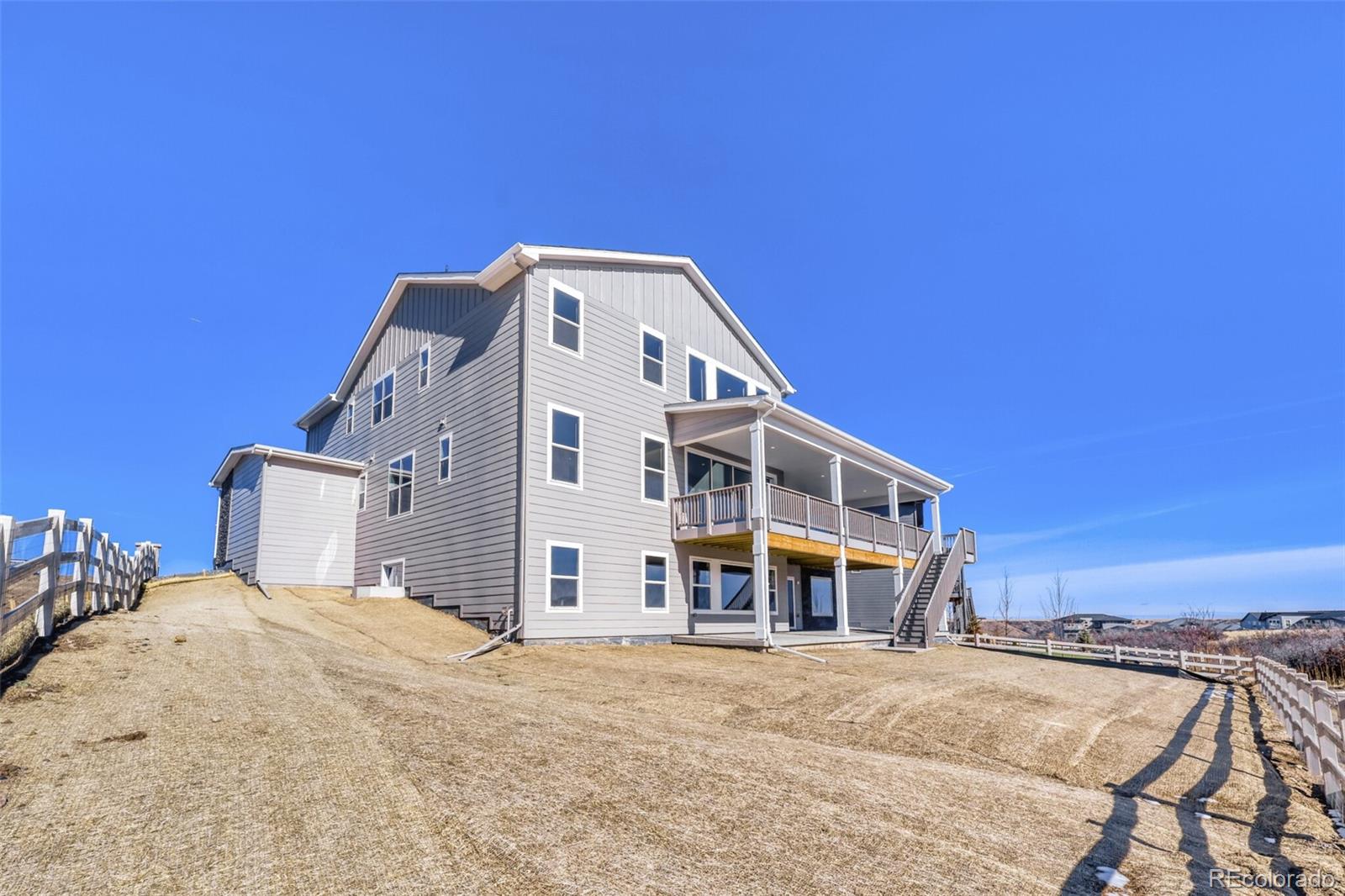 5990 Hickory Oaks Trail