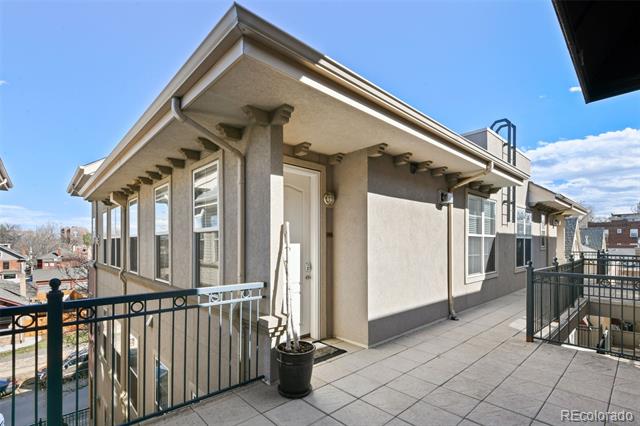 1489 Steele Street Unit: 310