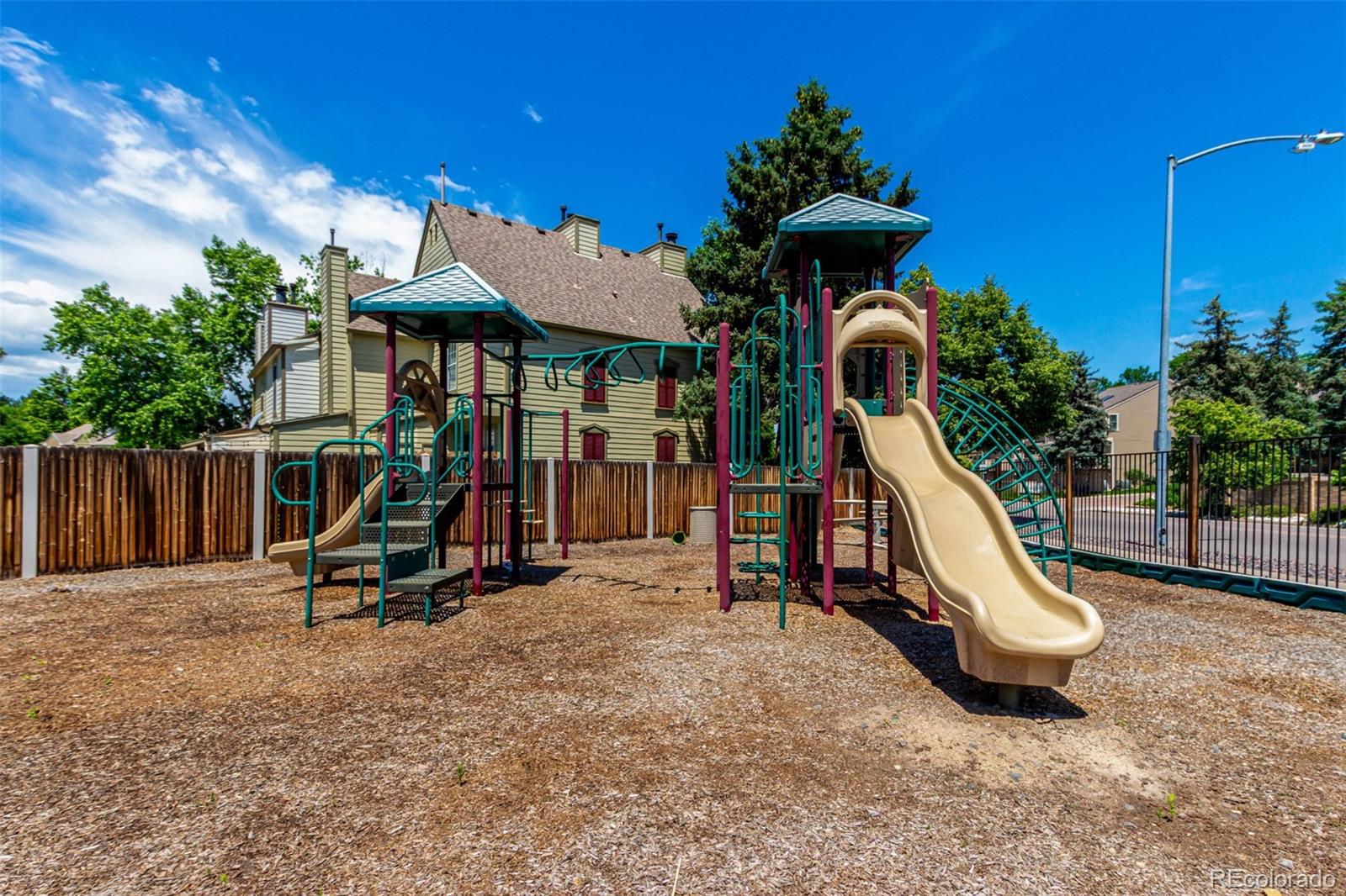 1885 S Quebec Way Unit: B22