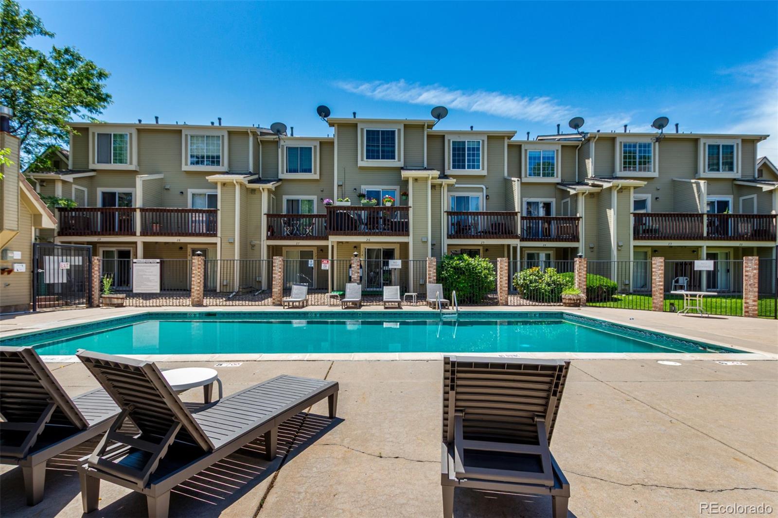 1885 S Quebec Way Unit: B22