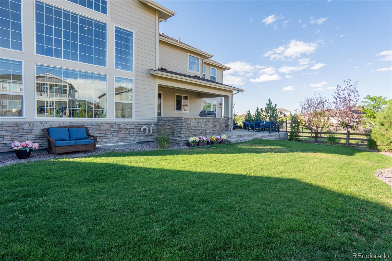 27624 E Euclid Drive