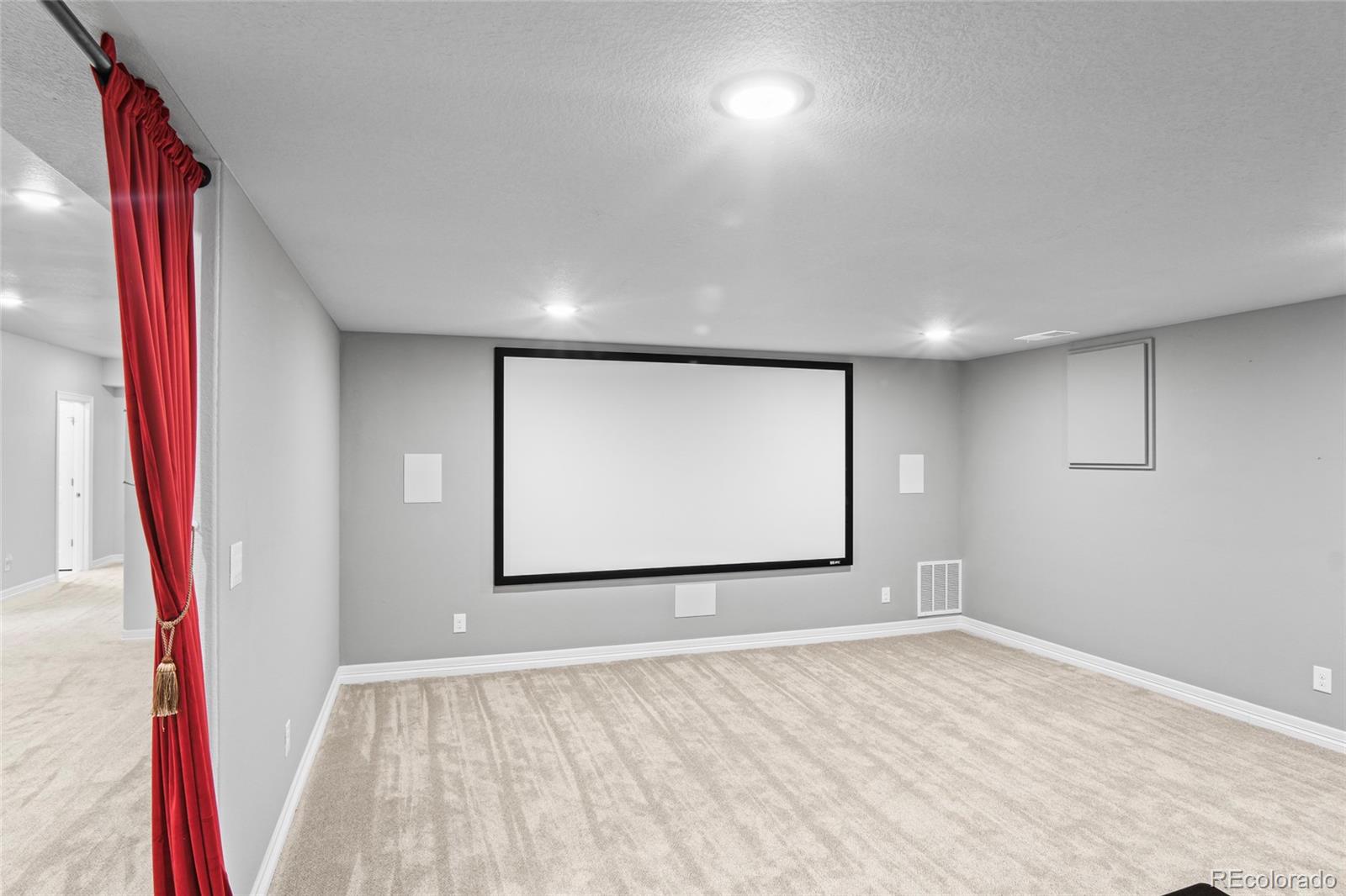 27624 E Euclid Drive