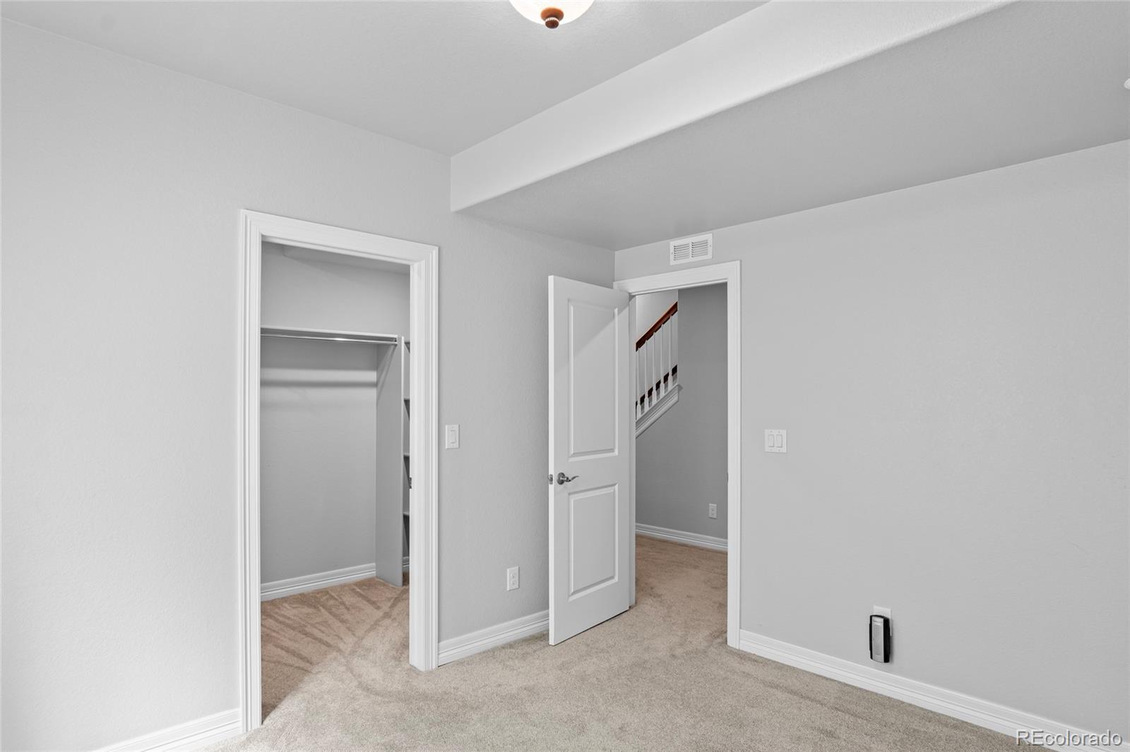 27624 E Euclid Drive