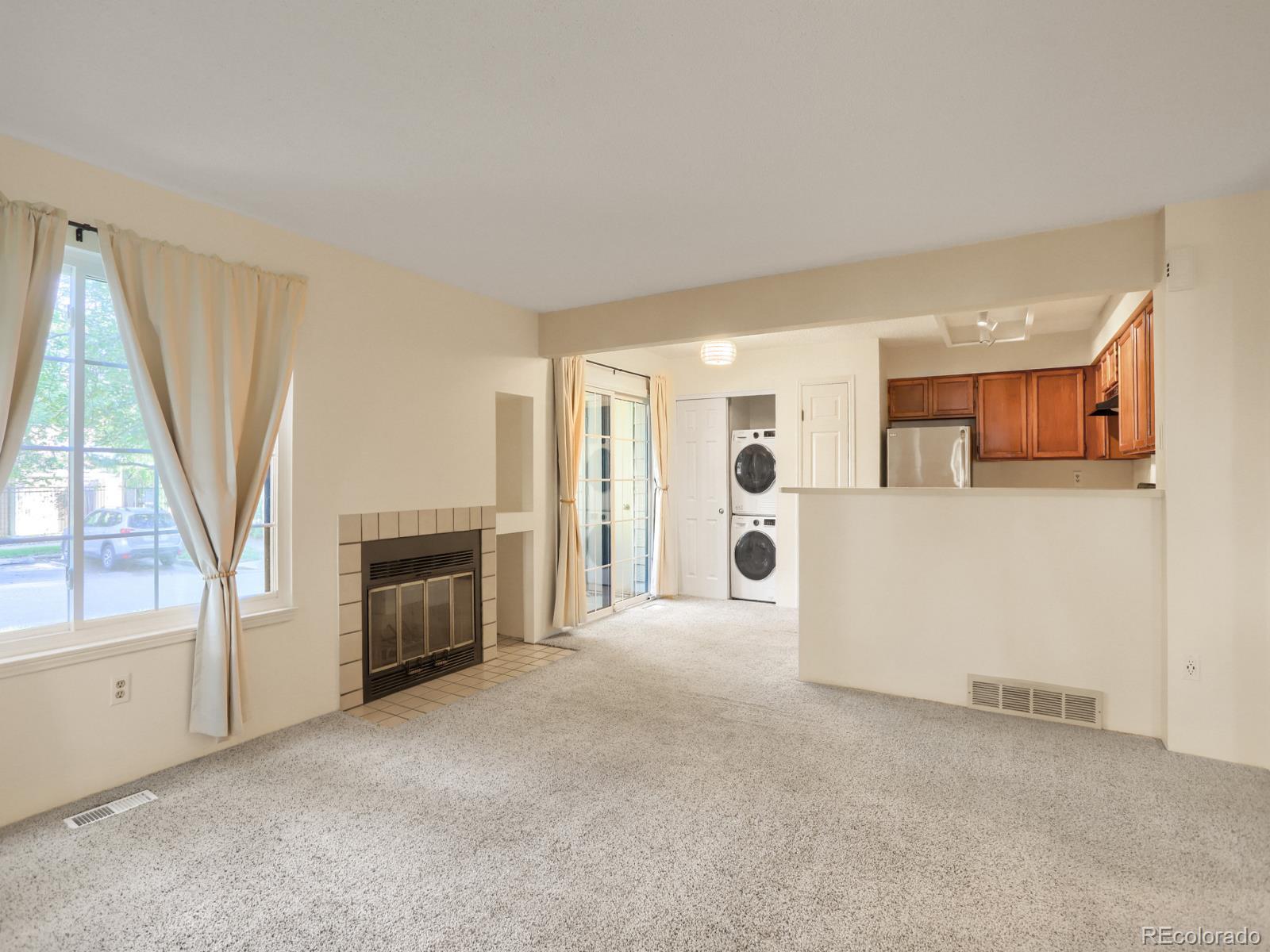 4819 White Rock Circle
