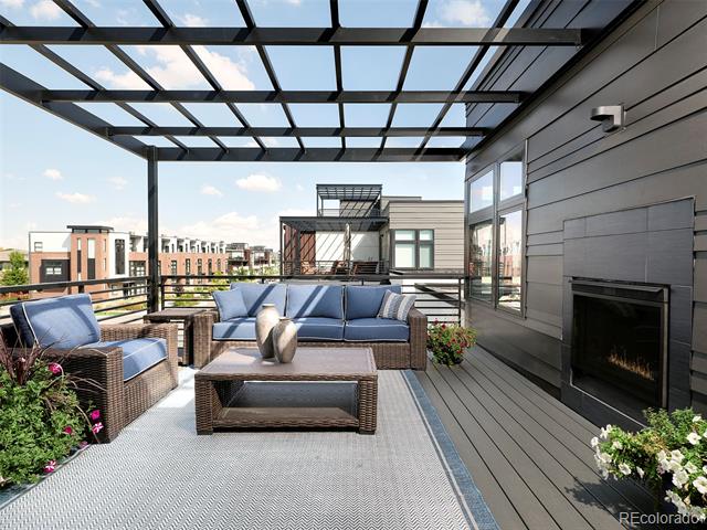 6748 E Lowry Boulevard Unit: C1