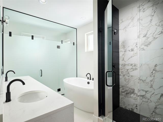 6748 E Lowry Boulevard Unit: C1
