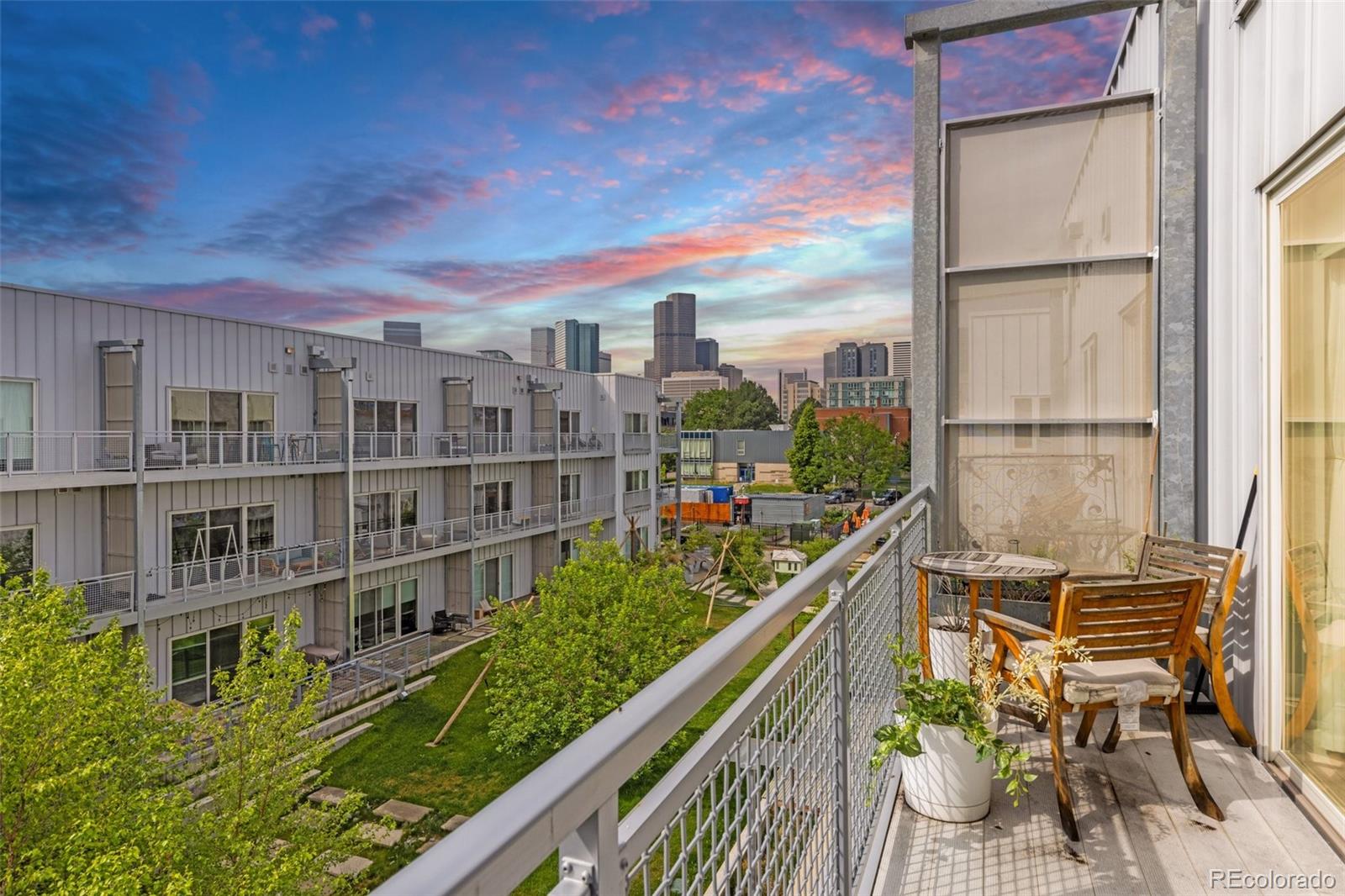 2550 Lawrence Street Unit: RB306