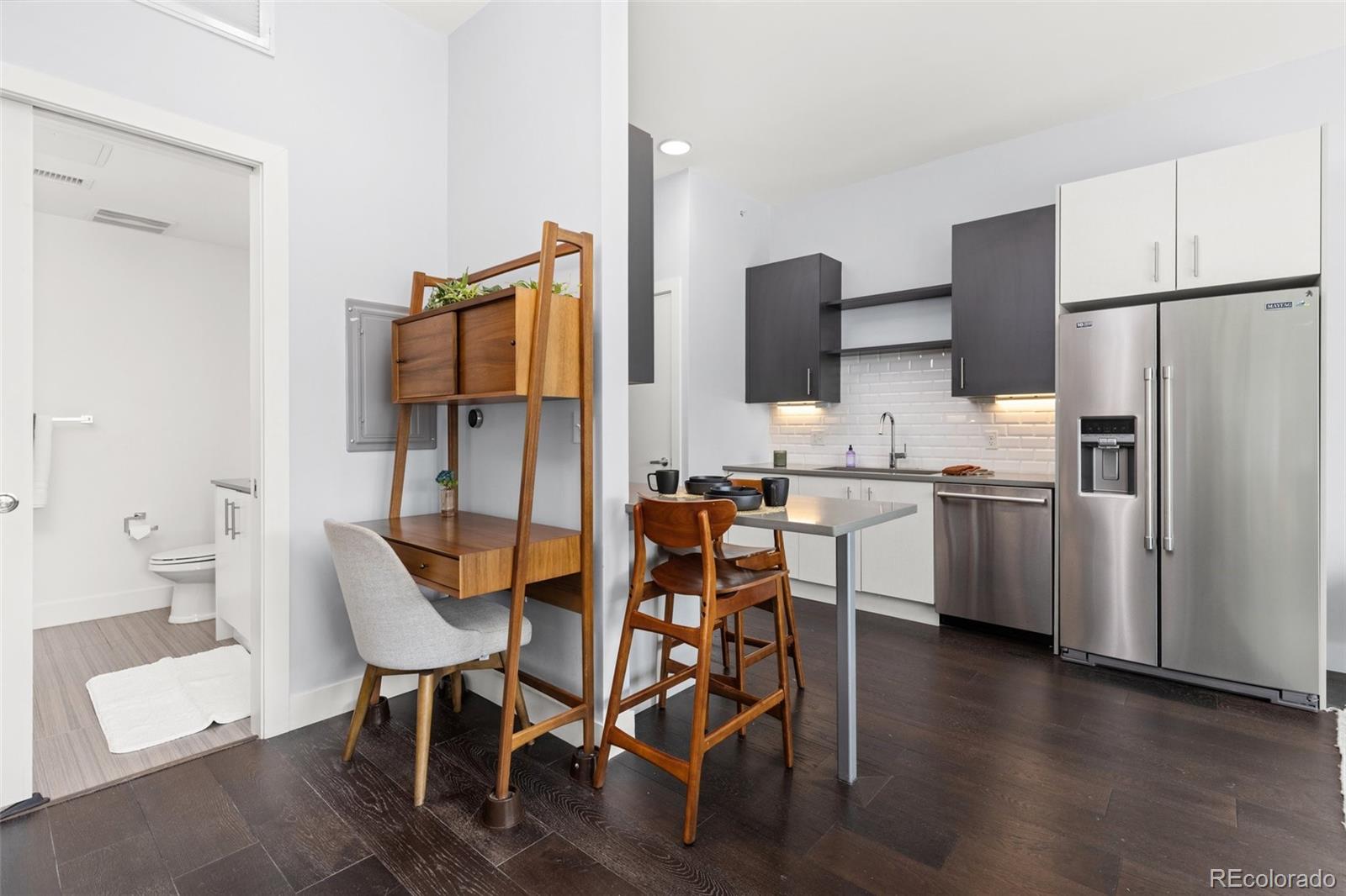 2550 Lawrence Street Unit: RB306