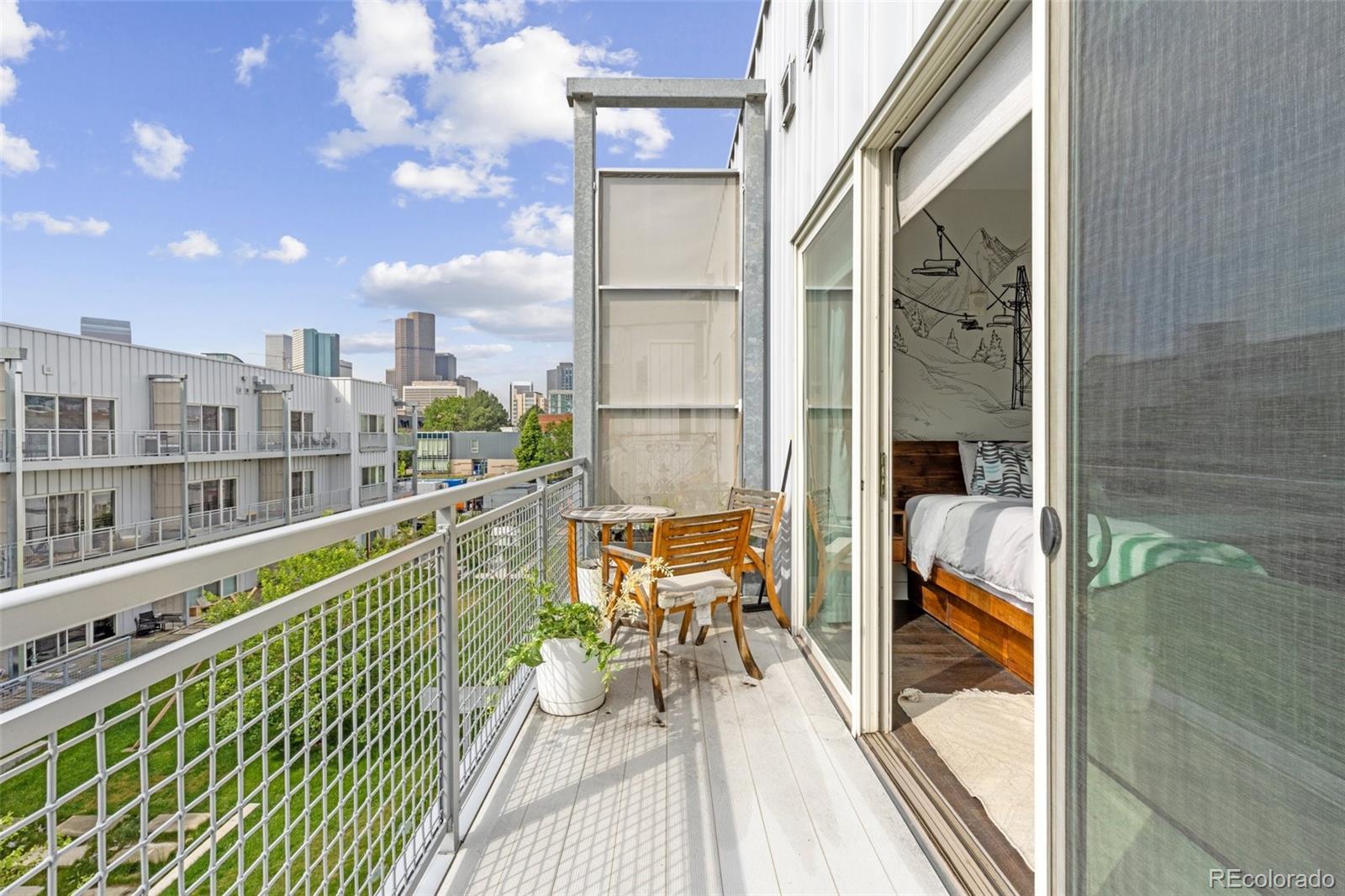 2550 Lawrence Street Unit: RB306