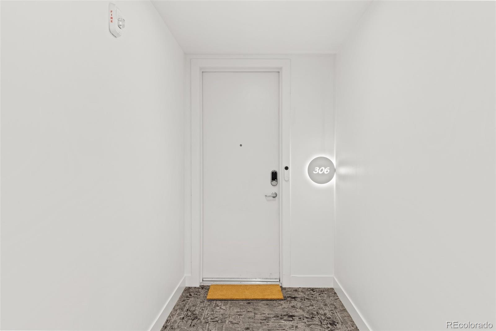 2550 Lawrence Street Unit: RB306