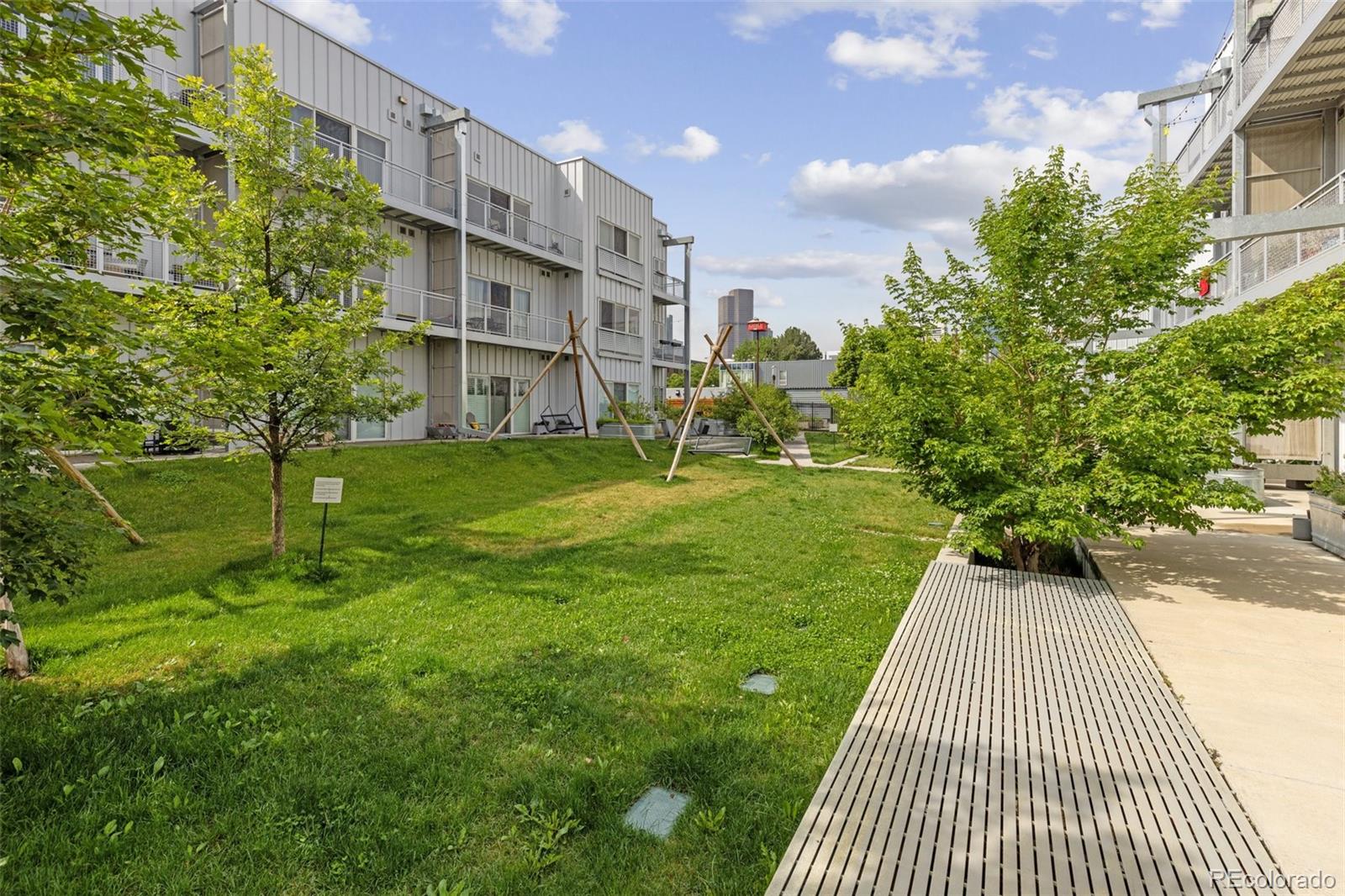 2550 Lawrence Street Unit: RB306