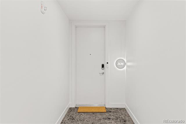 2550 Lawrence Street Unit: RB306