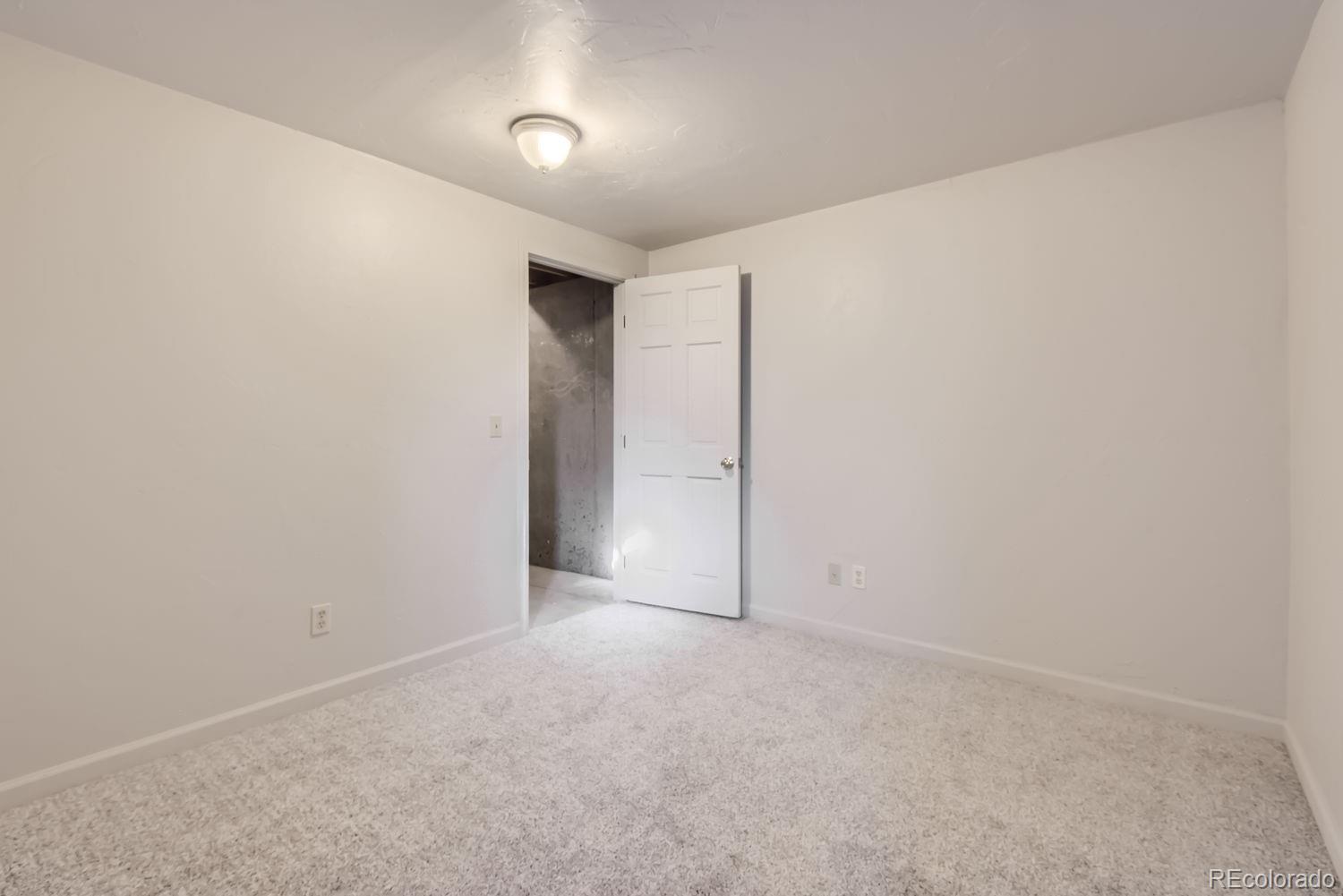 4060 S Espana Way