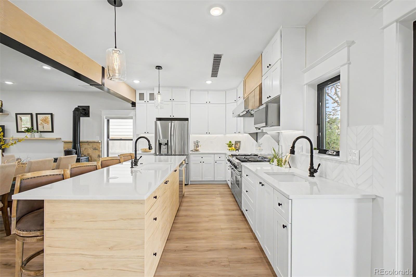 312 W Charles Street