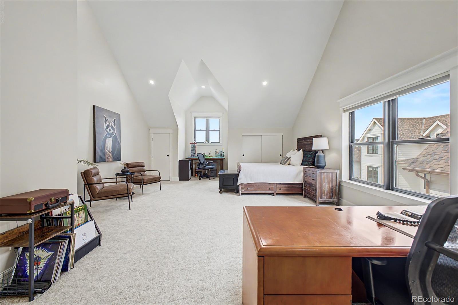312 W Charles Street