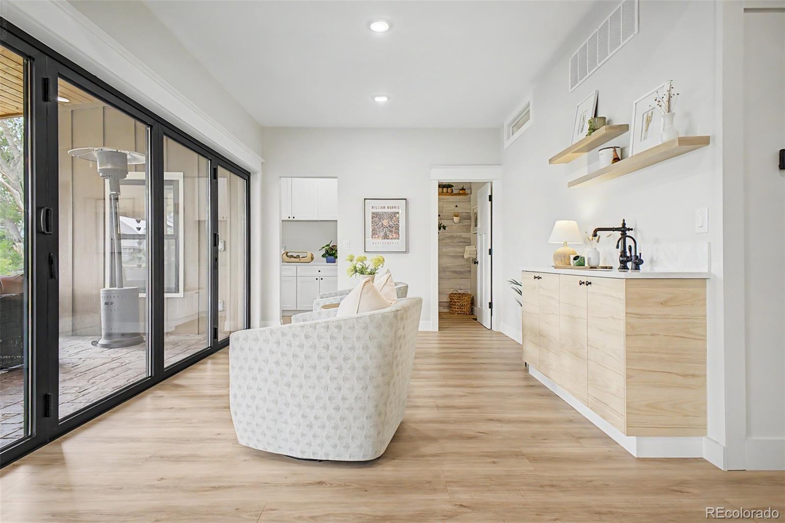312 W Charles Street