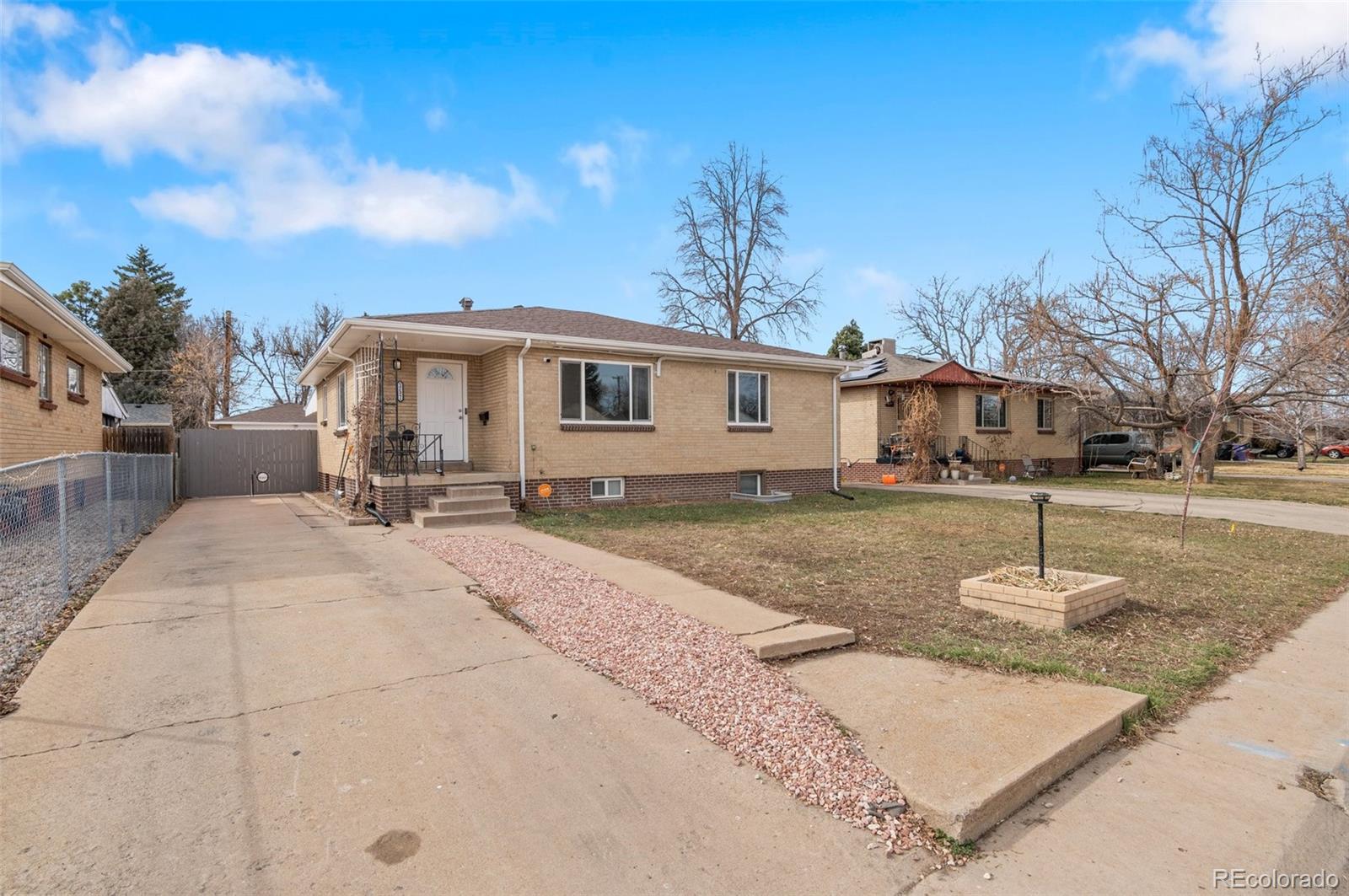 357 Zenobia Street