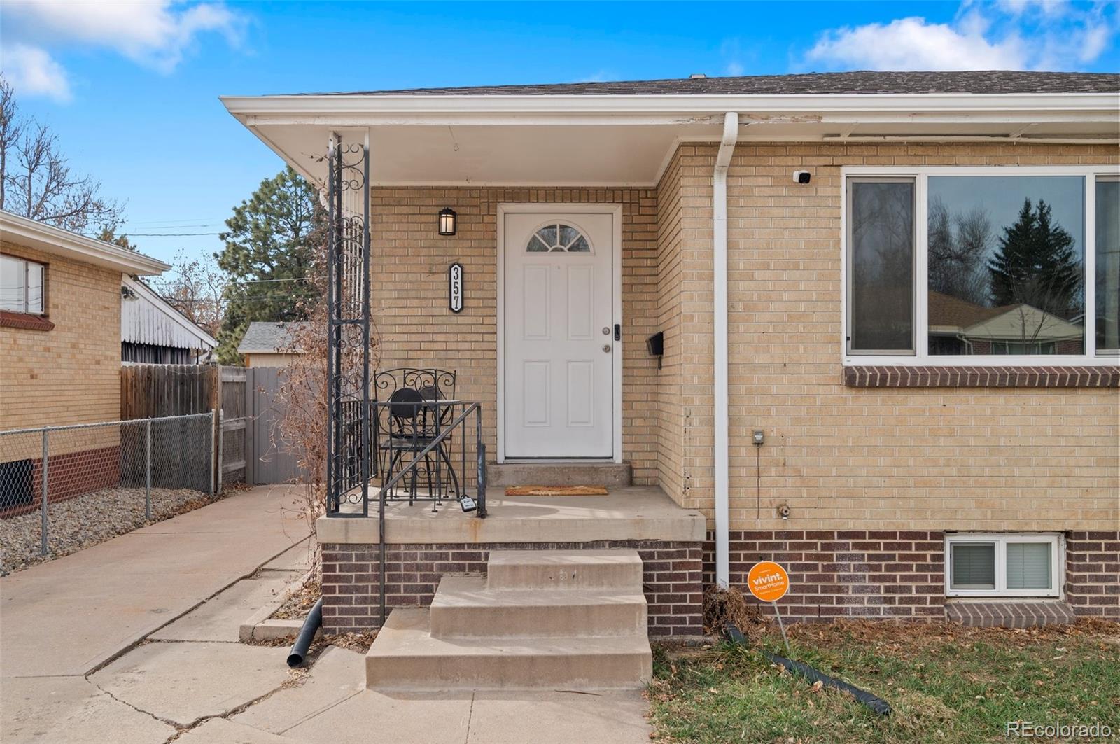 357 Zenobia Street