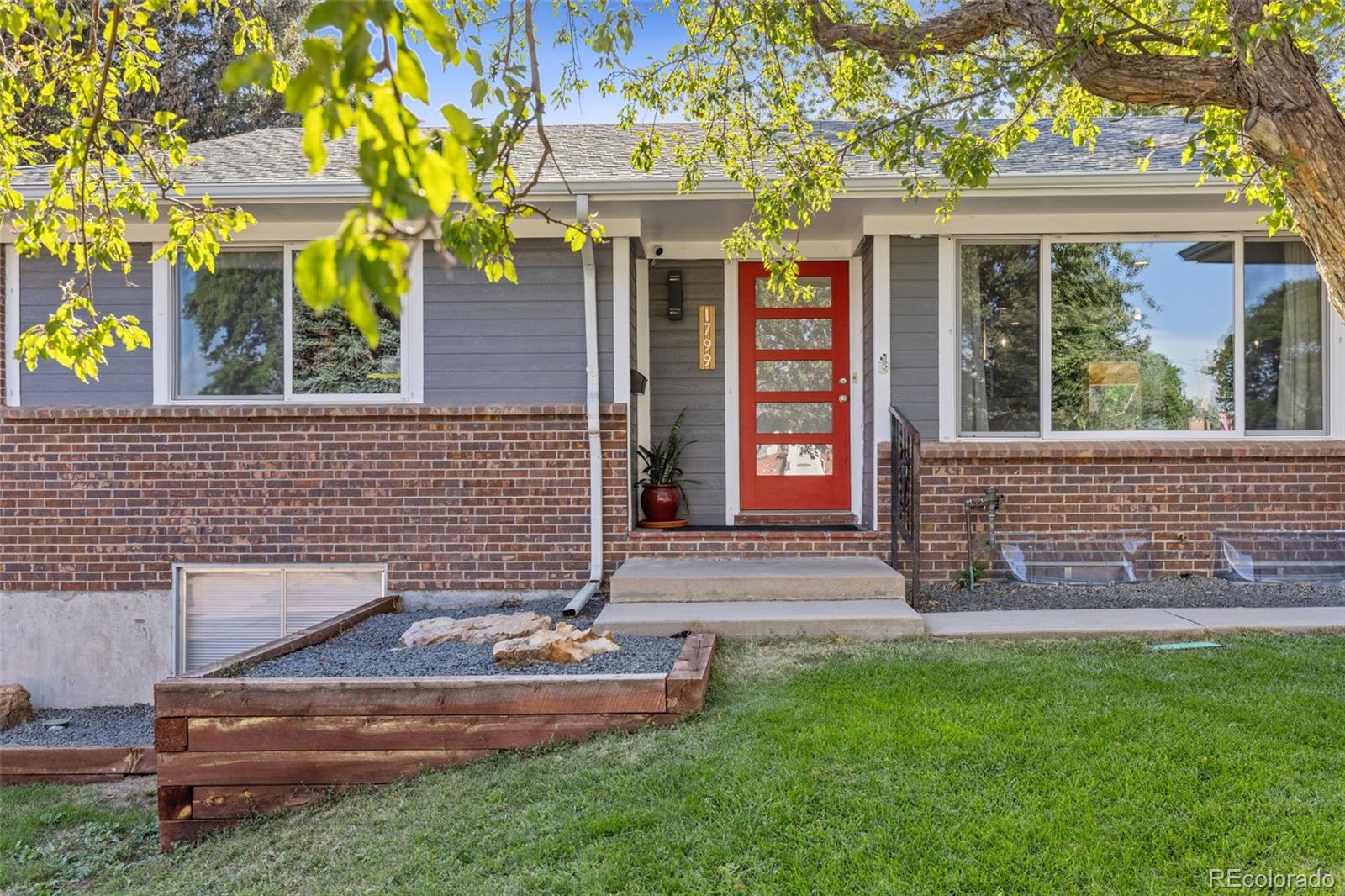 1799 S Van Gordon Court