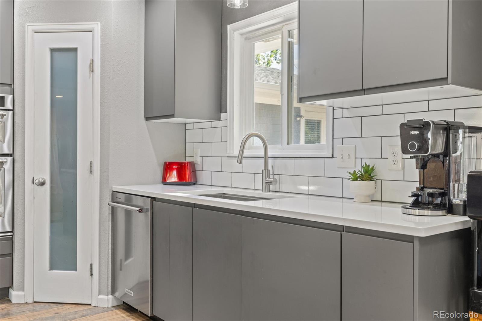 1799 S Van Gordon Court