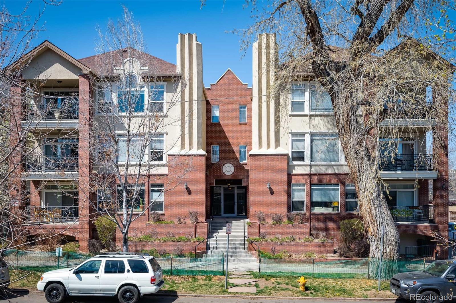 1735 N Ogden Street Unit: 107