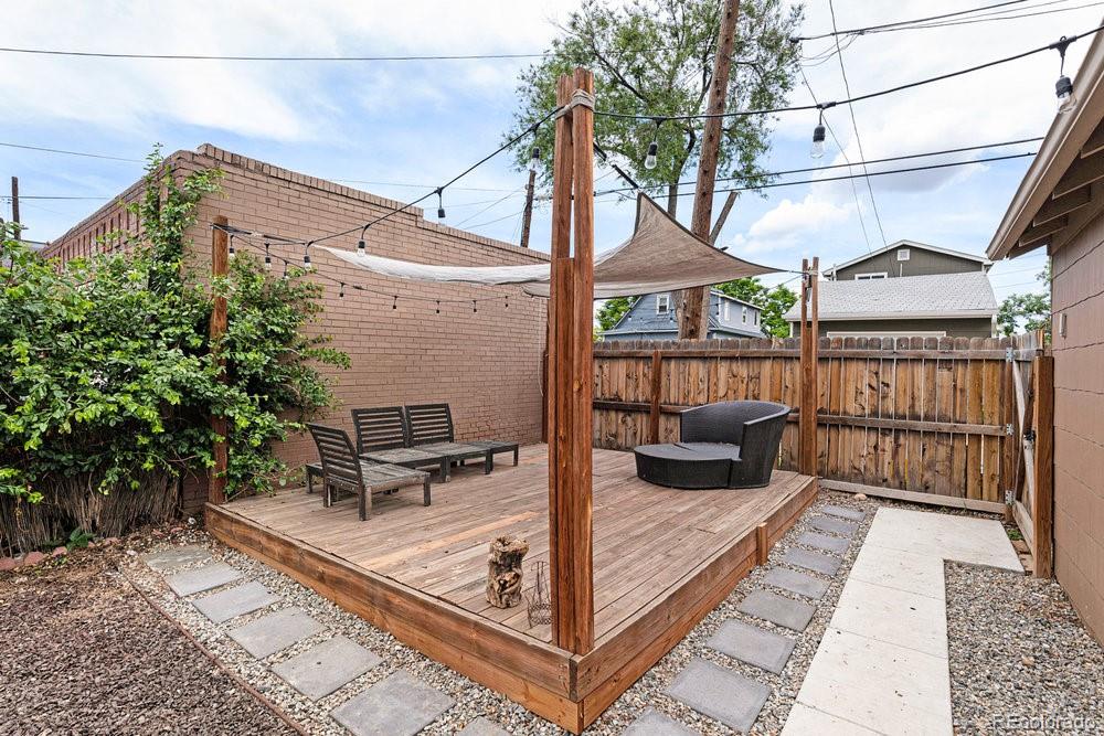 4356 Lincoln Street