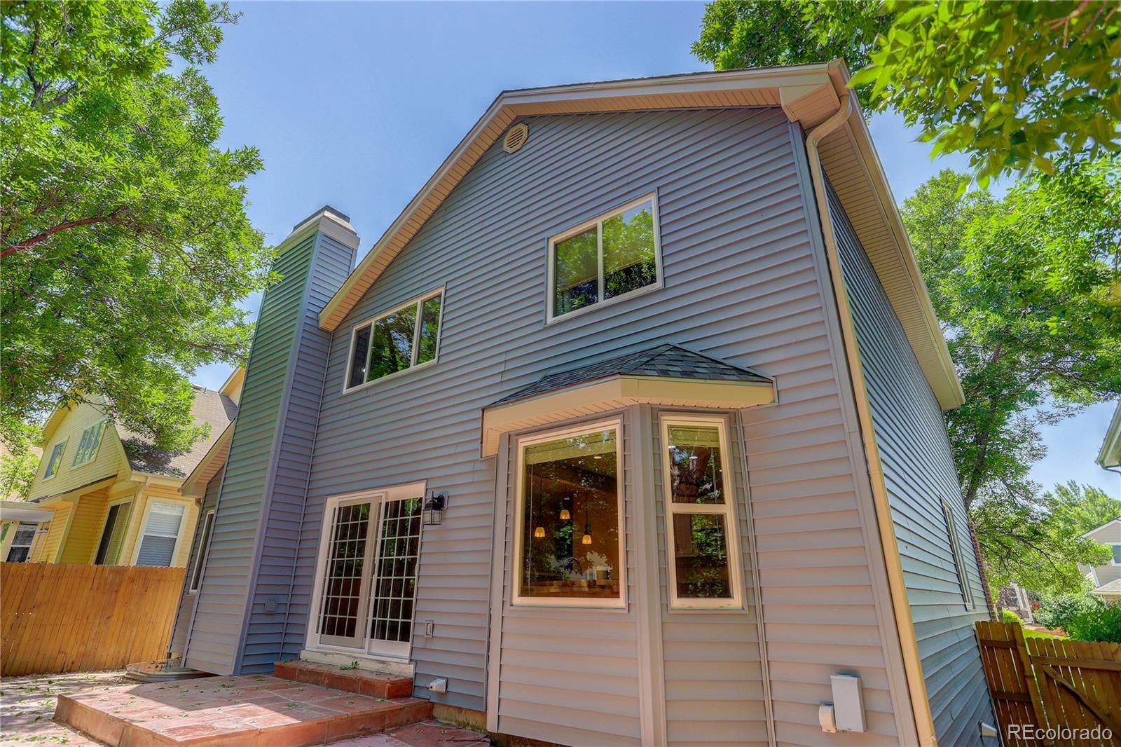 432 W Jamison Place