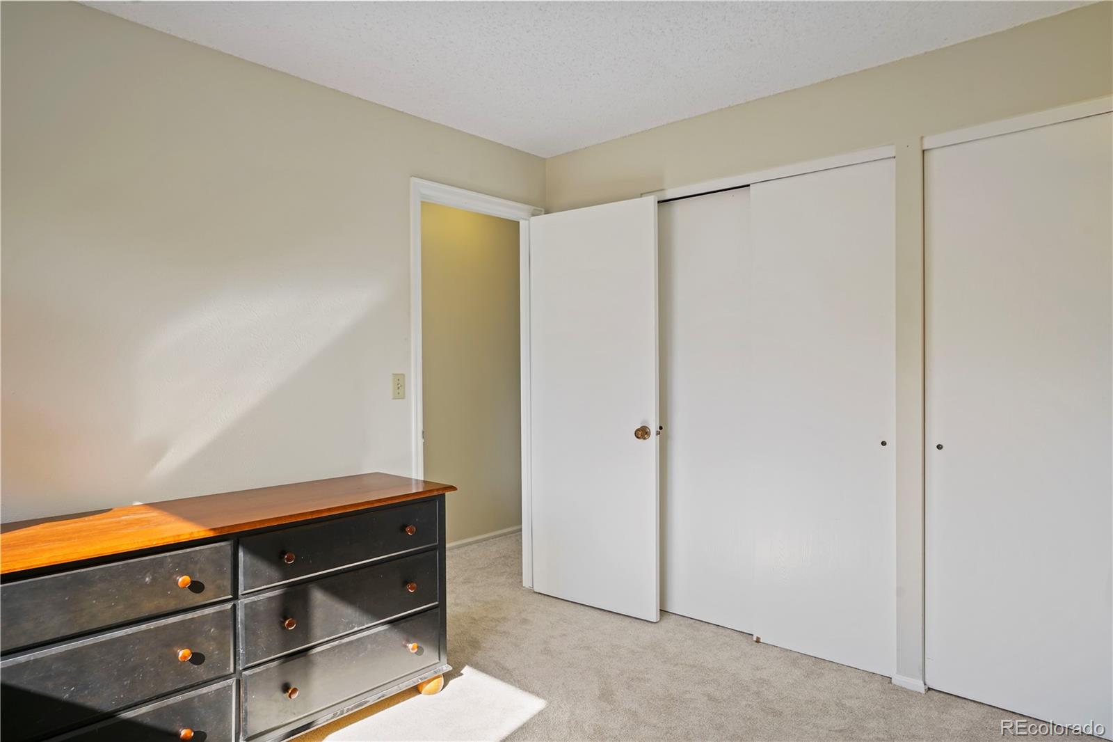 232 S Holman Way