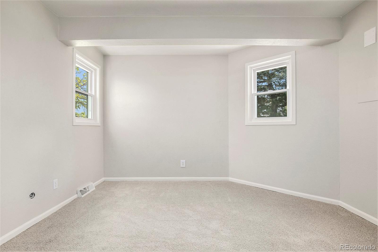 11248 Quivas Loop