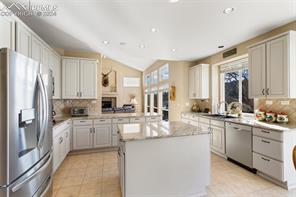 2271 Mankato Court