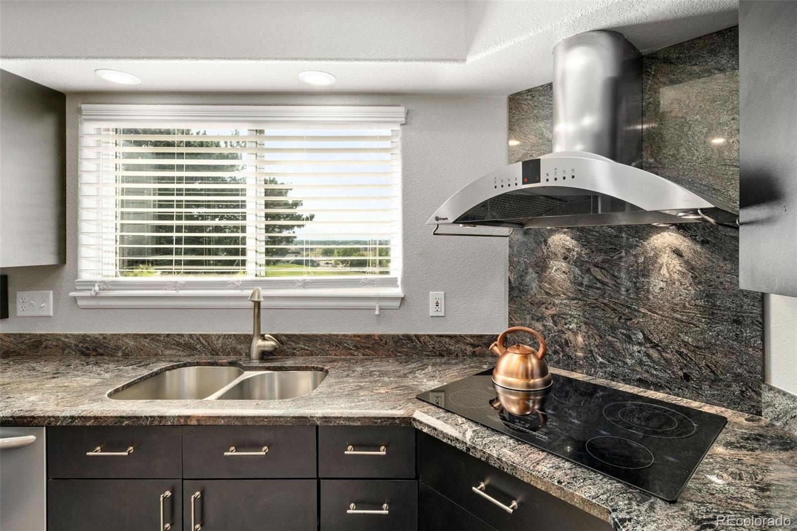 13555 Thorncreek Circle