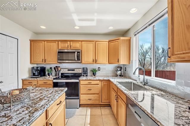 775 Riverview Lane