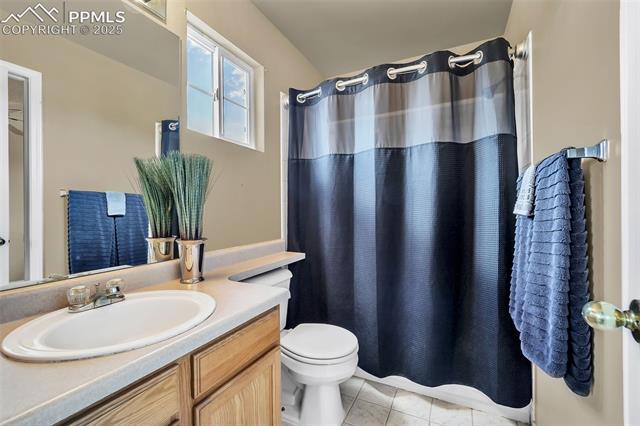 775 Riverview Lane
