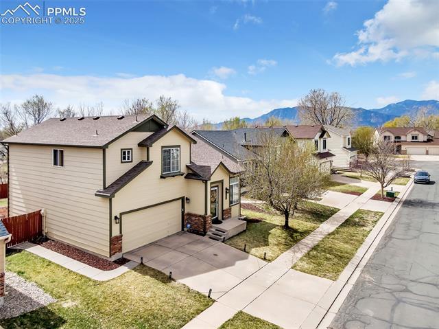 775 Riverview Lane